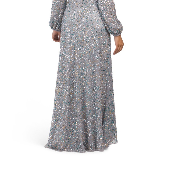 Mac Duggal Plunging VNeck Sequin Evening Gown - Picture 4 of 4